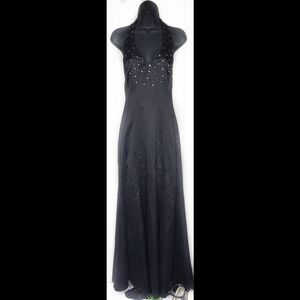 Elegant Black Evening Gown 14